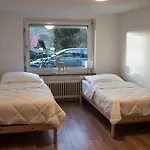 Zum Windfeld 公寓 梅舍德