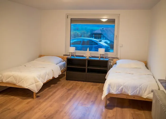 Zum Windfeld Apartman *